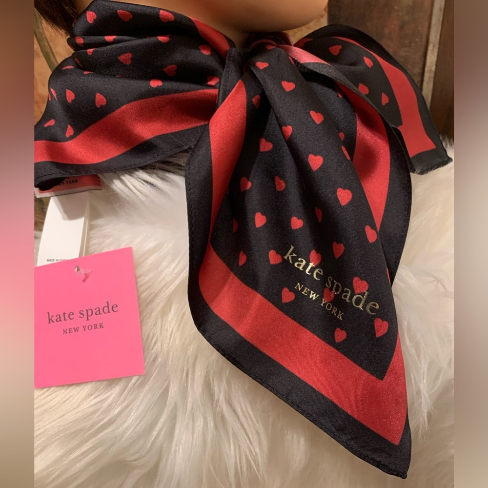 NWT Kate Spade Mini hearts SILK bandana Scarf